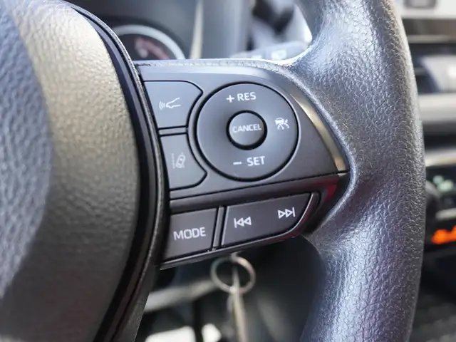 2023 Toyota RAV4 LE AWD - ONLY 40,000 KM | HTD SEATS | REV CAM - Photo 23