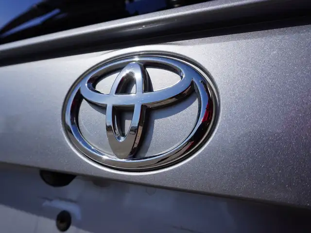 2023 Toyota RAV4 LE AWD - ONLY 40,000 KM | HTD SEATS | REV CAM - Photo 46