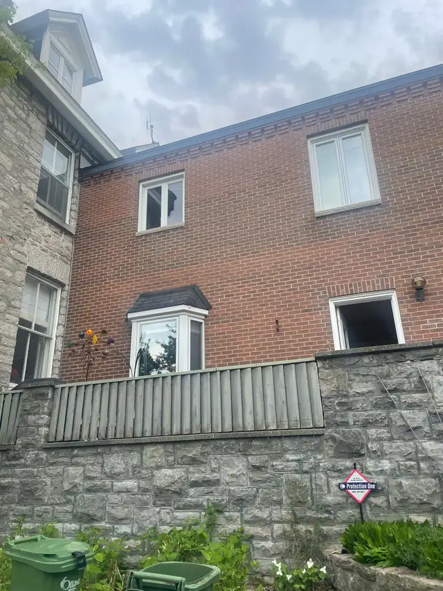 Professional Window Cleaning – North Bay - Photo 7