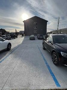 Kingsway Suites - Photo 6