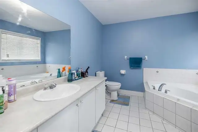 ROOM for RENT AVAILABLE - Photo 7