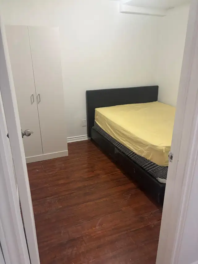 3 Bedroom Basement For Rent in Brampton - Photo 6