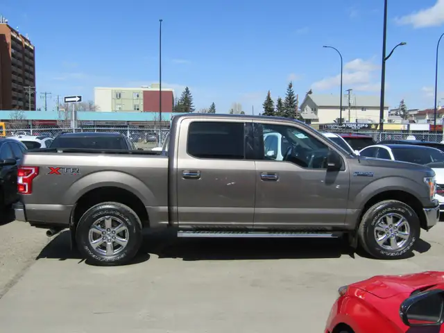 2019 Ford F-150 XTR PKG 4X4 Crew 5.5' 3.5L EcoBoost / Carplay / - Photo 4