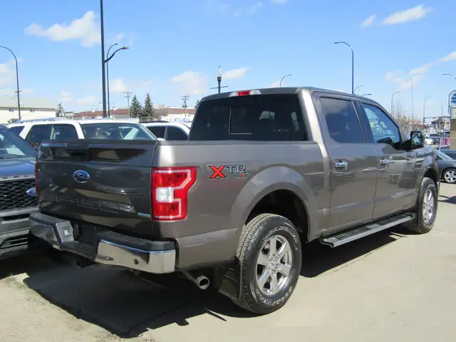 2019 Ford F-150 XTR PKG 4X4 Crew 5.5' 3.5L EcoBoost / Carplay / - Photo 5