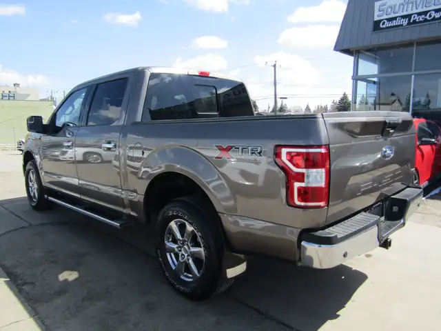 2019 Ford F-150 XTR PKG 4X4 Crew 5.5' 3.5L EcoBoost / Carplay / - Photo 8