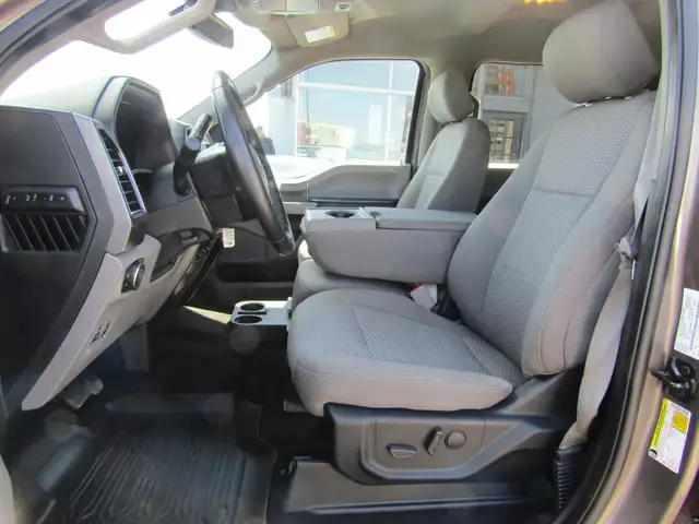 2019 Ford F-150 XTR PKG 4X4 Crew 5.5' 3.5L EcoBoost / Carplay / - Photo 14