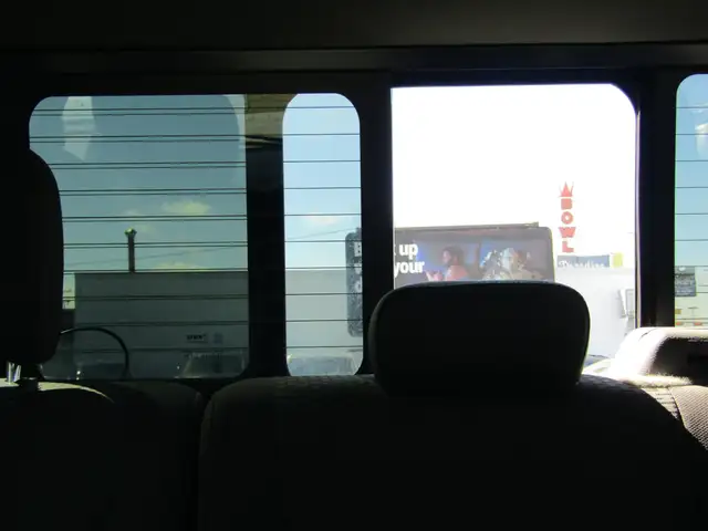 2019 Ford F-150 XTR PKG 4X4 Crew 5.5' 3.5L EcoBoost / Carplay / - Photo 28