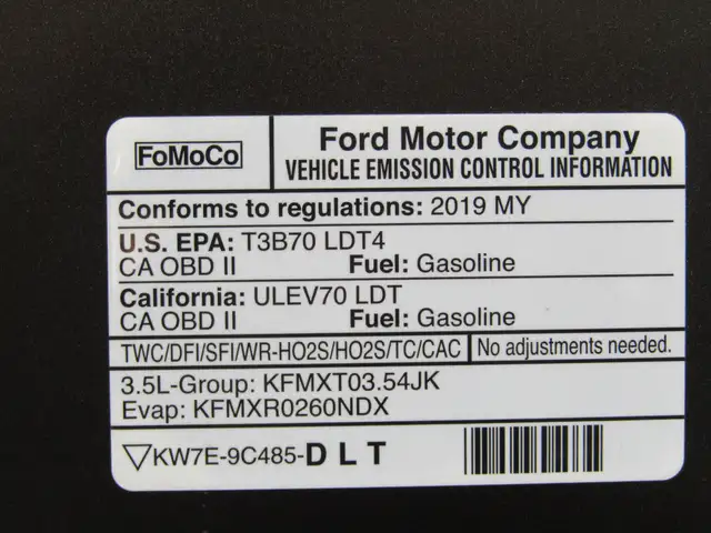 2019 Ford F-150 XTR PKG 4X4 Crew 5.5' 3.5L EcoBoost / Carplay / - Photo 32