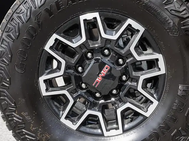 2026 GMC Sierra 2500HD AT4X - Leather Seats - $904 B/W - Photo 8