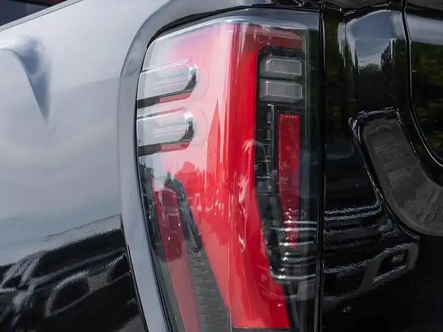 2026 GMC Sierra 2500HD AT4X - Leather Seats - $904 B/W - Photo 11