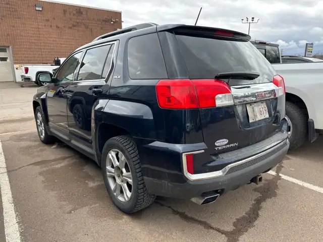 2017 GMC Terrain SLE - A/C - $117 B/W - Photo 5