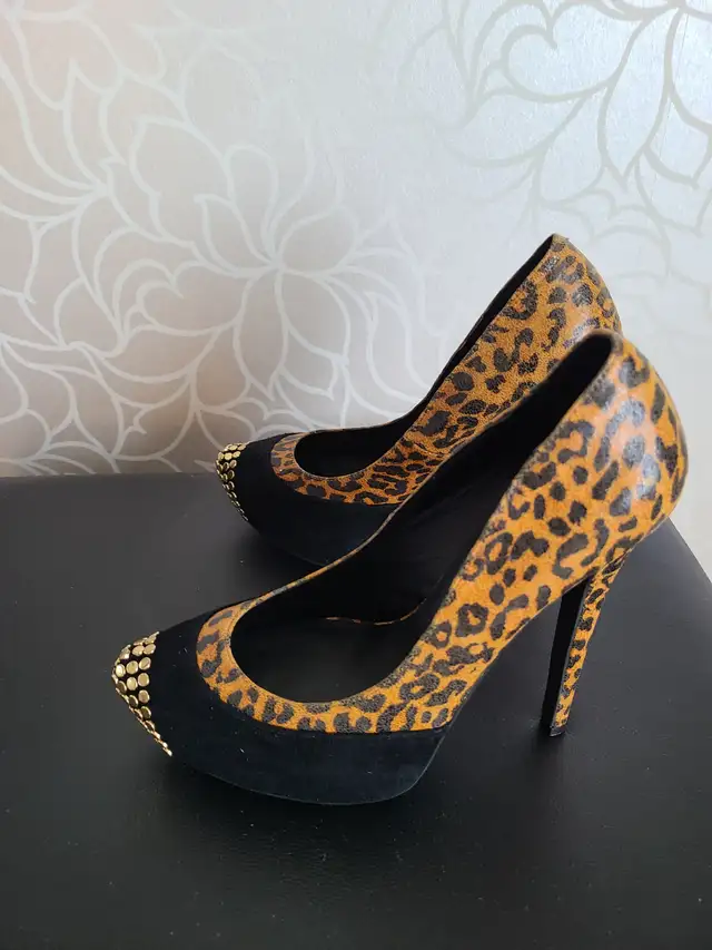 Brand New Women shoes Size 9 - Photo 5