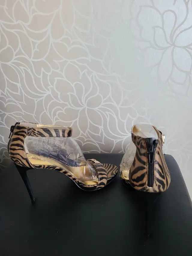 Brand New Women shoes Size 9 - Photo 4