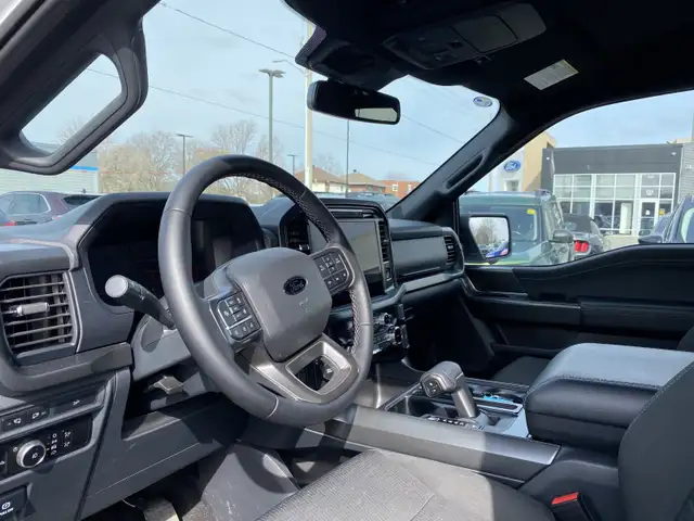 2024 Ford F-150 XLT - Photo 16