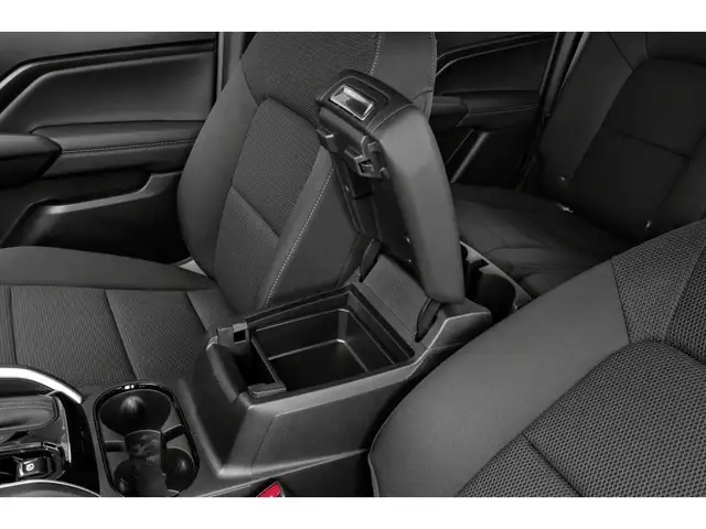2026 Chevrolet Colorado LT - Photo 10