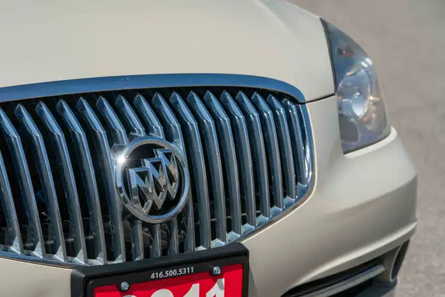 2011 BUICK LUCERNE CXL PREMIUM - Photo 18