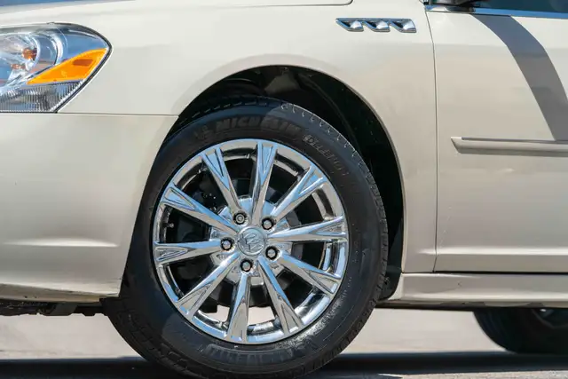 2011 BUICK LUCERNE CXL PREMIUM - Photo 30