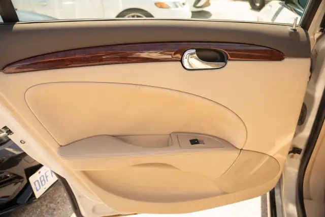 2011 BUICK LUCERNE CXL PREMIUM - Photo 46