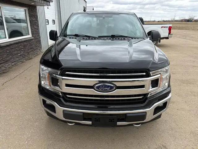 2020 Ford F-150 Crew Cab 4x4 XLT 5L - Clean Title - Photo 5