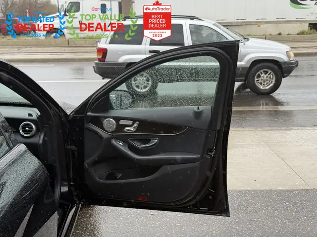 2016 Mercedes-Benz C-Class 300 //AMG PKG | BURMESTER | PANO | LO - Photo 30