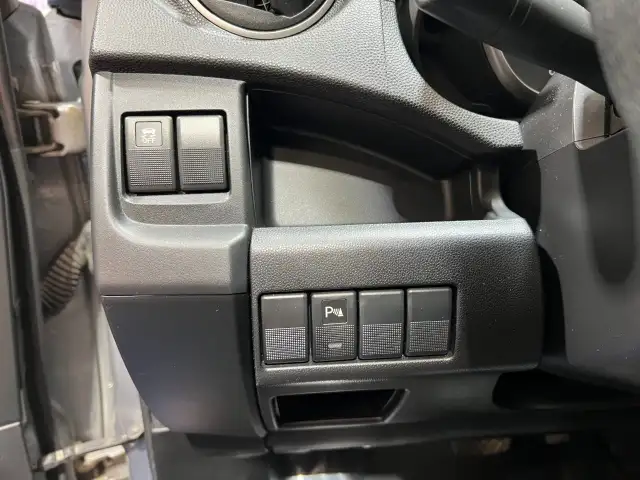 2017 Mazda Mazda5 - Photo 12