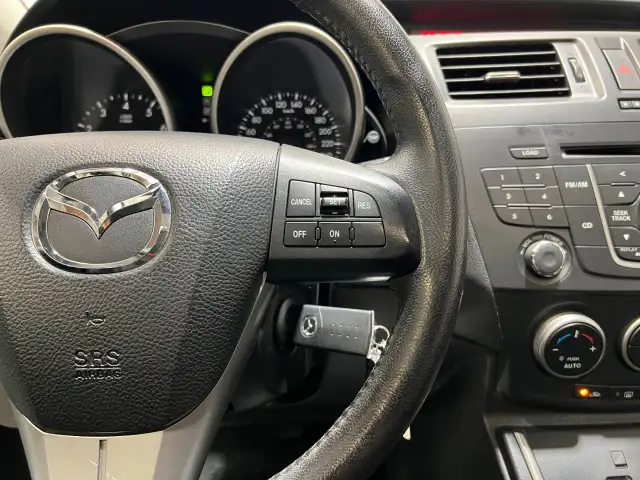 2017 Mazda Mazda5 - Photo 23