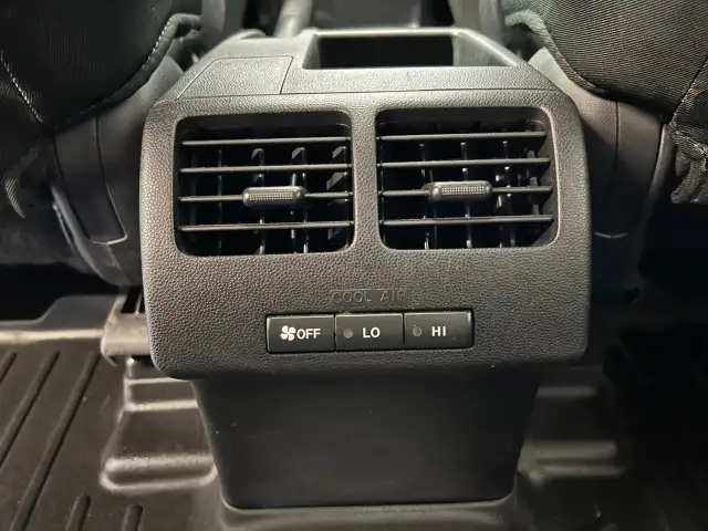 2017 Mazda Mazda5 - Photo 28