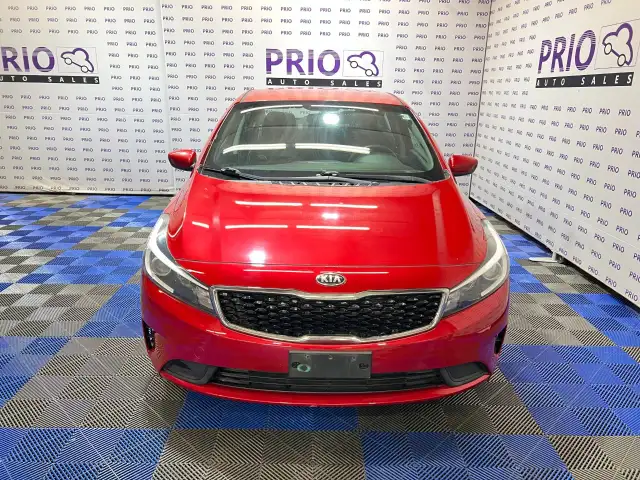 2018 Kia Forte - Photo 8