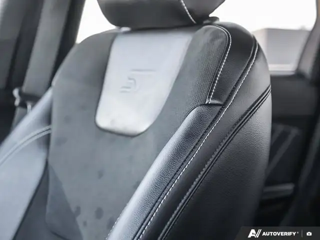 2022 Ford Edge ST | 2.7 V6 | 401A | Pano | Heated Steering - Photo 26