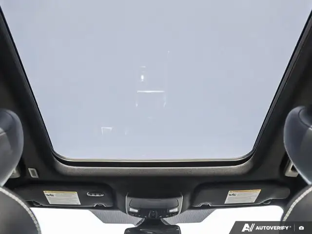 2022 Ford Edge ST | 2.7 V6 | 401A | Pano | Heated Steering - Photo 29
