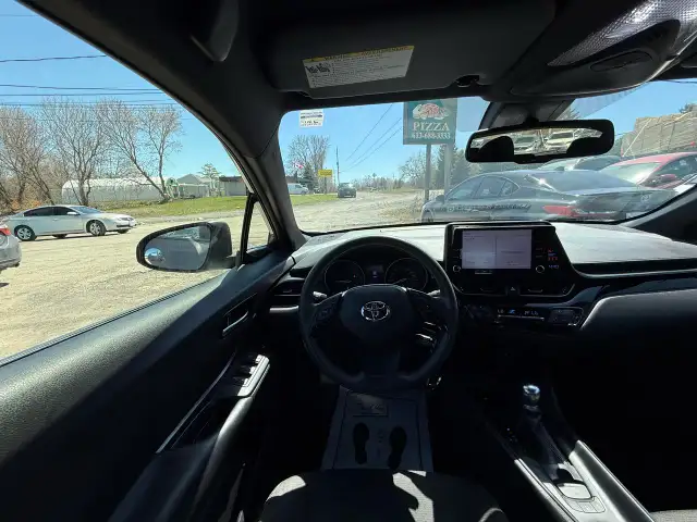 2019 Toyota C-HR C-HR LE FWD - Photo 14