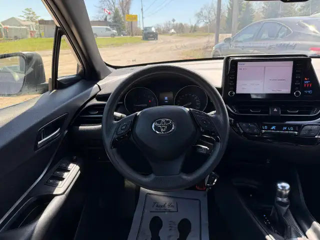 2019 Toyota C-HR C-HR LE FWD - Photo 15
