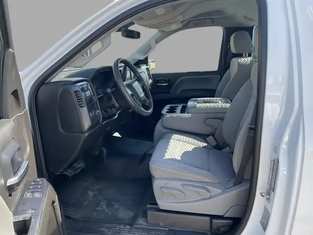 GMC Sierra 3500 Base 2018 - Photo 9