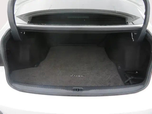 2020 Lexus IS IS 300 AWD - Photo 8