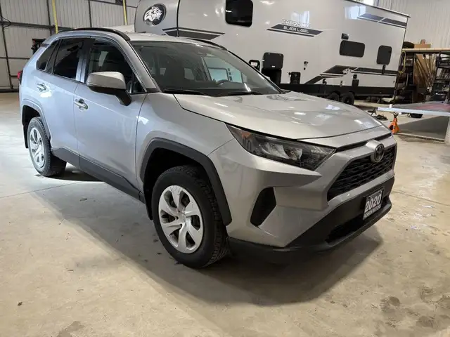 2020 TOYOTA RAV4 LE AWD - Photo 5