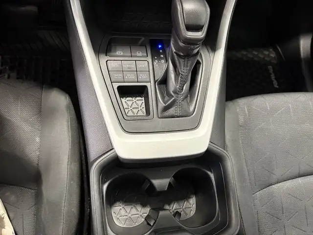 2020 TOYOTA RAV4 LE AWD - Photo 13