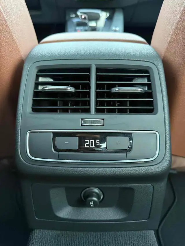 2022 AUDI A4 SEDAN PROGRESSIV - Photo 7