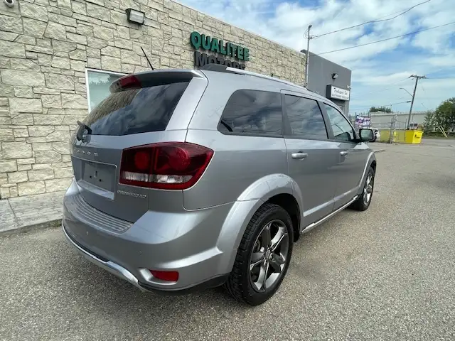 2017 Dodge Journey FWD 4dr Crossroad - Photo 6