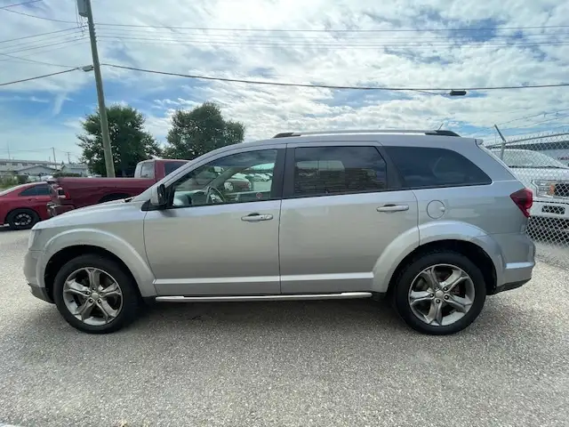 2017 Dodge Journey FWD 4dr Crossroad - Photo 9