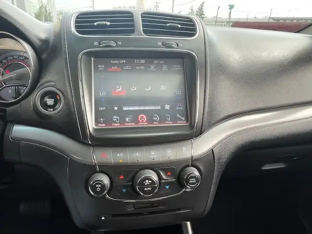 2017 Dodge Journey FWD 4dr Crossroad - Photo 20