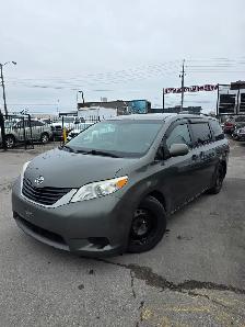 2011 Toyota Sienna Base