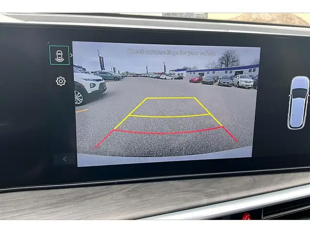 2025 Kia Sorento AWD | LEATHER | PANORAMIC SUNROOF | BLIND SPOT - Photo 6