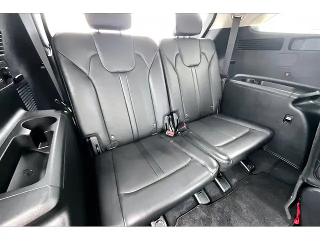 2025 Kia Sorento AWD | LEATHER | PANORAMIC SUNROOF | BLIND SPOT - Photo 20