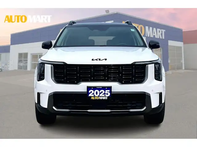 2025 Kia Sorento AWD | LEATHER | PANORAMIC SUNROOF | BLIND SPOT - Photo 26