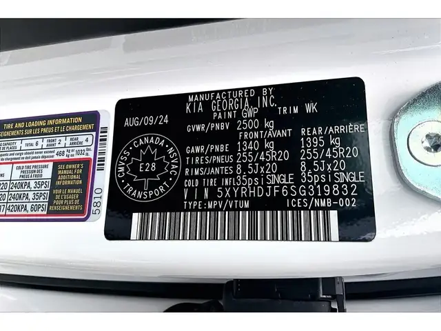 2025 Kia Sorento AWD | LEATHER | PANORAMIC SUNROOF | BLIND SPOT - Photo 38