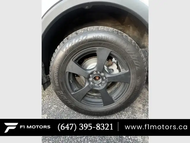 2018 Toyota RAV4 LE AWD | Certified | 5 Service Records - Photo 10