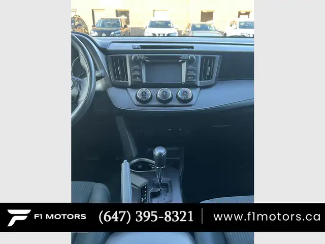 2018 Toyota RAV4 LE AWD | Certified | 5 Service Records - Photo 12