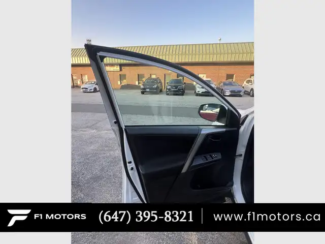 2018 Toyota RAV4 LE AWD | Certified | 5 Service Records - Photo 23