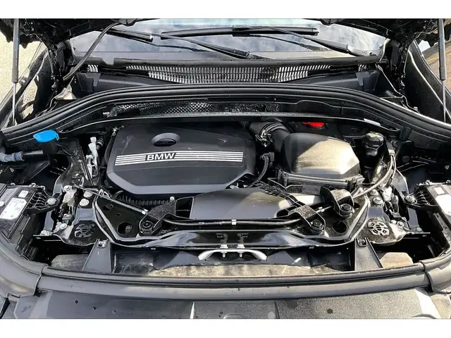 2023 BMW X1 AWD | LEATHER | SUNROOF | NAV | - Photo 29