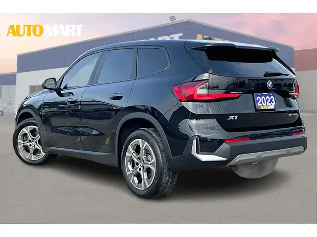 2023 BMW X1 AWD | LEATHER | SUNROOF | NAV | - Photo 31